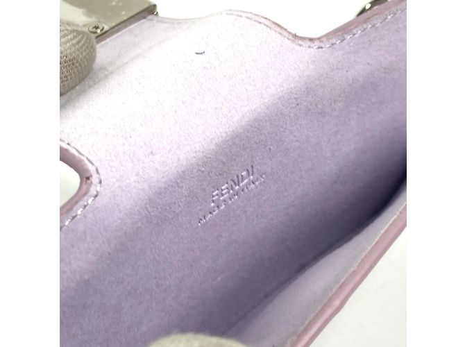 Fendi Sonnenbrillenetui aus helllila Leder - Ansicht 9