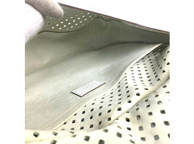Sac messager Saumur Les Flores perforé Louis Vuitton Blanc - vue 13