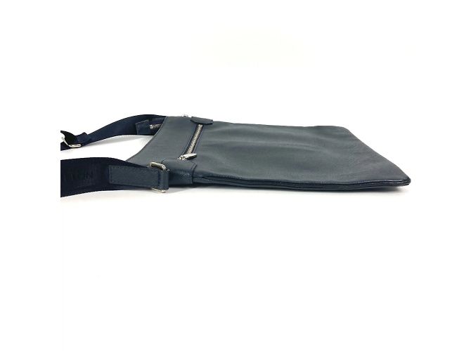 Borsa a Spalla Sasha Taiga di Louis Vuitton Blu navy - vista 4
