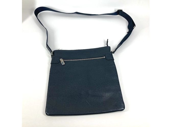 Borsa a Spalla Sasha Taiga di Louis Vuitton Blu navy - vista 8