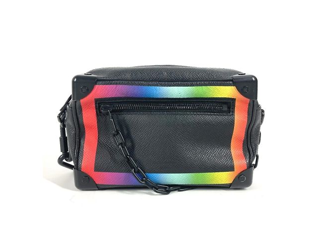 Bolsa Mini Soft Trunk Taiga Rainbow da Louis Vuitton Preto Multicor - vista 2