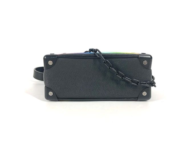Bolsa Mini Soft Trunk Taiga Rainbow da Louis Vuitton Preto Multicor - vista 5
