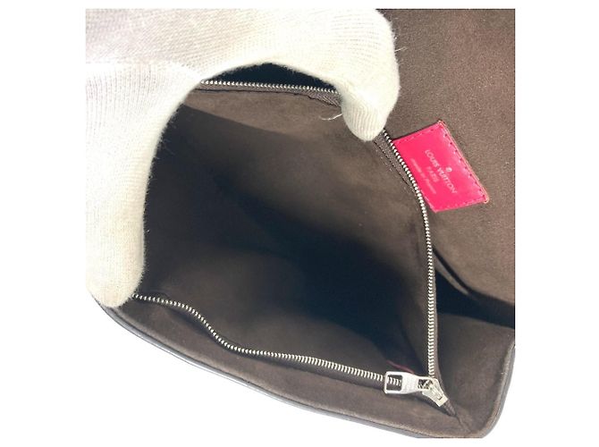 Borsa Cluny BB Epi Louis Vuitton Rosa - vista 16