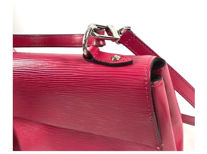 Borsa Cluny BB Epi Louis Vuitton Rosa - vista 9