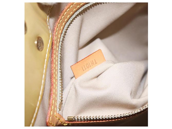 LOUIS VUITTON Monogram Vernis Reade MM Borsa a Mano Beige M91141 LV Auth 116687 - vista 12