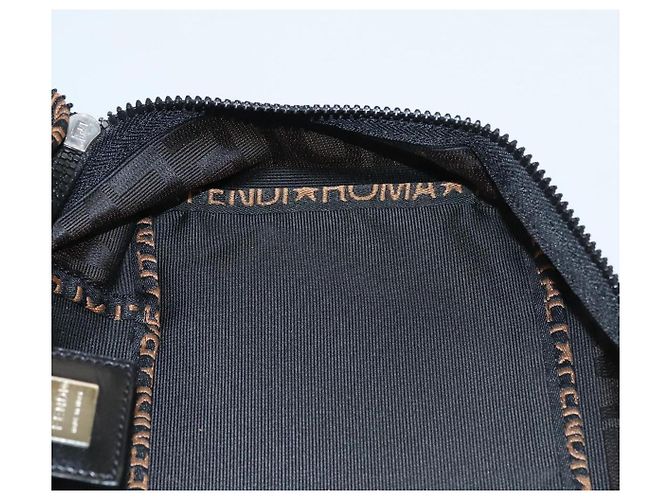 Zucca Borsa a mano FENDI in tela nera Auth bs24044 Nero - vista 17
