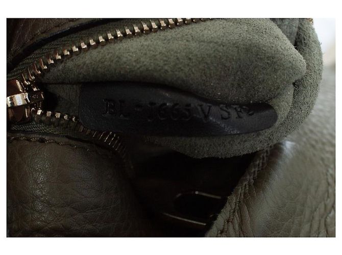 Borsa messenger hobo Rockstud di Valentino Garavani Verde - vista 10