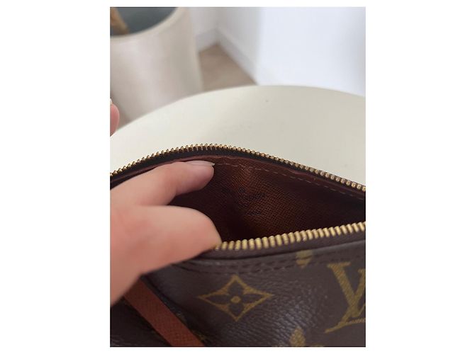 Louis Vuitton Papillon 15 mini Marrone - vista 6