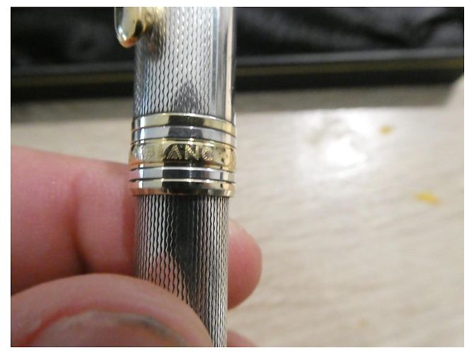 Penna a sfera Montblanc in argento 925 con scatola Silver hardware - vista 6