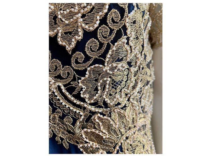 Marchesa Abito da cocktail in pizzo e seta oro e blu navy D'oro - vista 6