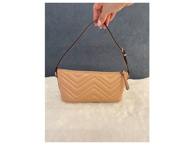 Borsa a spalla Gucci Marmont Beige - vista 4