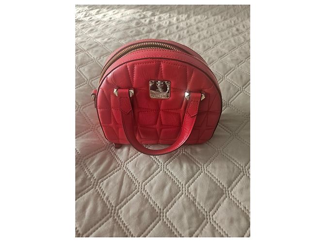 MCM Mini Handtasche Rot Gestepptes Leder - Ansicht 2