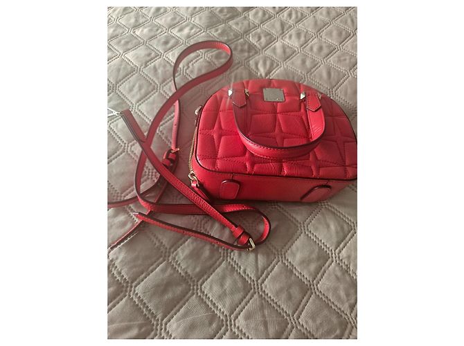 MCM Mini Handtasche Rot Gestepptes Leder - Ansicht 3