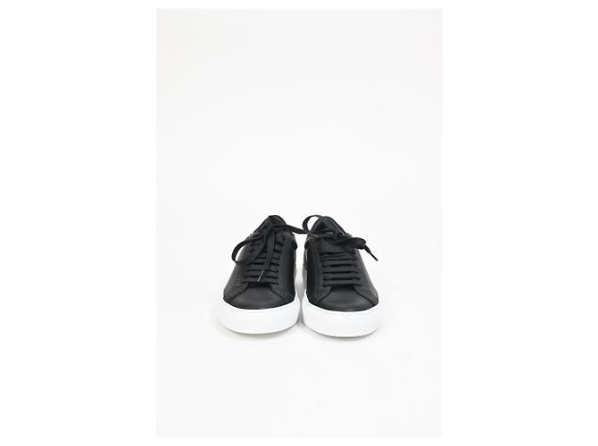 Baskets basses Givenchy Urban Street en cuir noir - vue 12