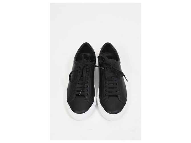 Baskets basses Givenchy Urban Street en cuir noir - vue 15