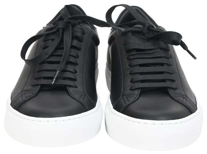 Baskets basses Givenchy Urban Street en cuir noir - vue 2