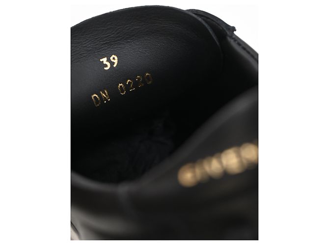 Baskets basses Givenchy Urban Street en cuir noir - vue 20