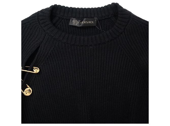 Suéter Oversized com Alfinete de Segurança Versace em Lã Preta Preto - vista 5