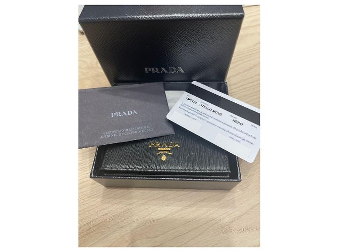 Borsa Prada in pelle Saffiano nera con logo dorato Nero - vista 5