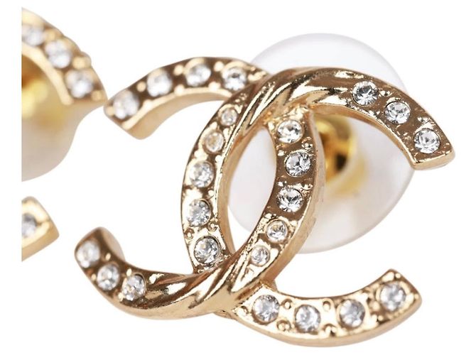 Orecchini Chanel in metallo dorato e strass D'oro - vista 3