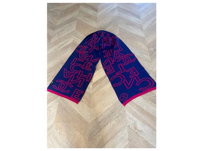 Sciarpa reversibile Chanel blu navy e rosso lampone lana - vista 5