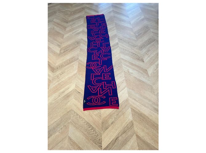 Sciarpa reversibile Chanel blu navy e rosso lampone lana - vista 7