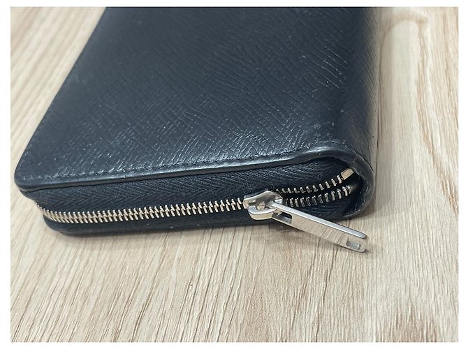 Céline Black Grained Leather Wallet - view 5