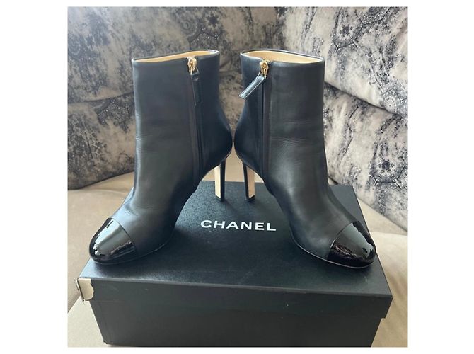 Chanel Stiefeletten 35.5 Schwarz - Ansicht 9