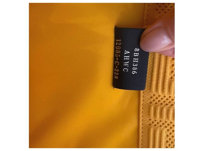 Borsa tote Fendi Sunshine Giallo - vista 10
