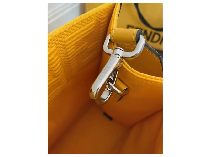 Borsa tote Fendi Sunshine Giallo - vista 8