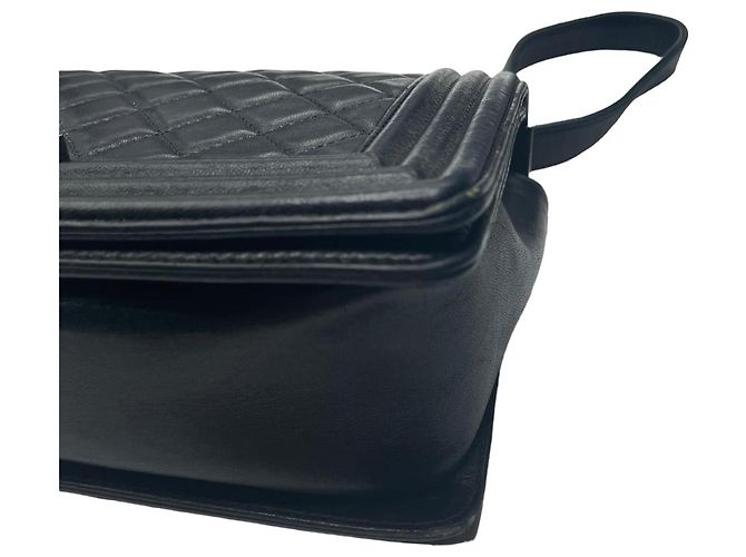 Borsa in pelle nera Chanel Boy Classic Nero - vista 7