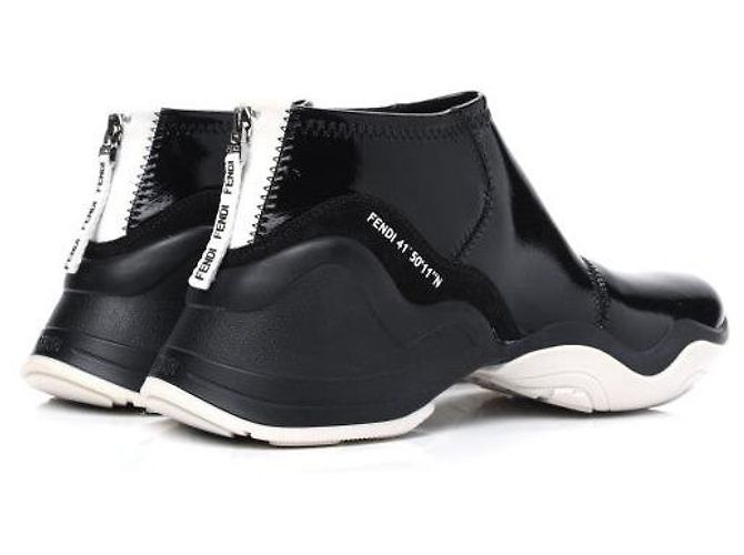 Fendi Sneaker aus schwarzem Lackleder 37 - Ansicht 2