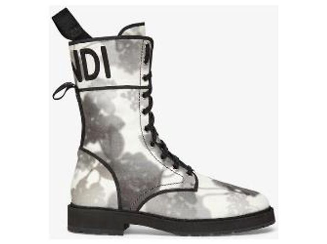 Fendi Tie-Dye Canvas Stiefeletten Weiß 36 - Ansicht 2