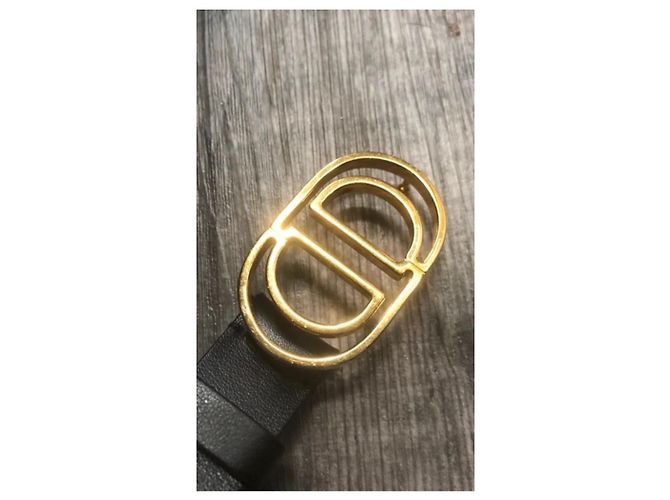 Dior Caro CD Loop Gürtel aus schwarzem Leder Größe 70 - Ansicht 4