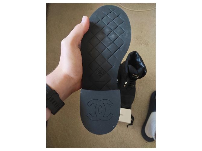 Stivali Chanel Cruise 2023/2024 Nero - vista 11