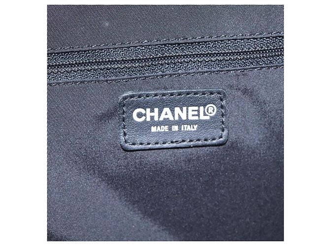 CHANEL Custodia Nuova linea di viaggio valigia in nylon nera CC Auth bs23739 Nero - vista 31