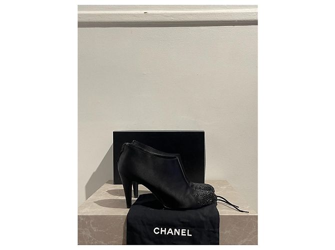 CHANEL Ankle boots T.EU 38 Cloth Black - view 10