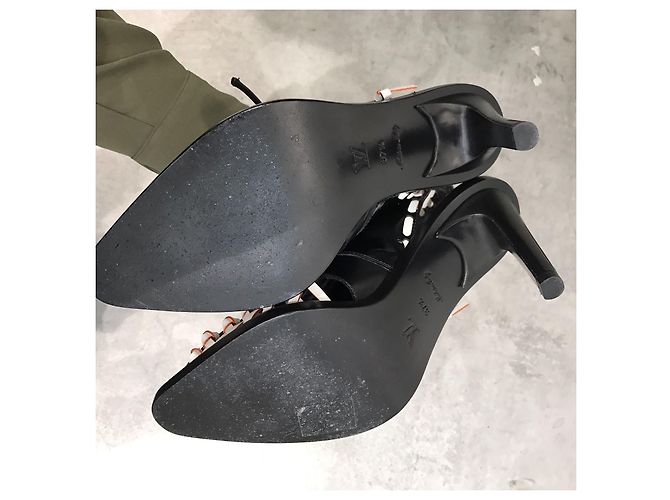 Sandali LOUIS VUITTON T.EU 37.5 Pelle Nero - vista 4