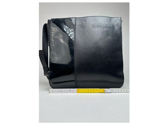 Vintage Givenchy Umhängetasche schwarz - Ansicht 12