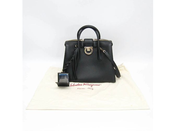 Borsa in pelle Salvatore Ferragamo Gancini DH-21 H141 - vista 2