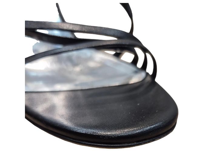 Sandali Gucci in pelle nera con cinturino alla caviglia Nero - vista 4