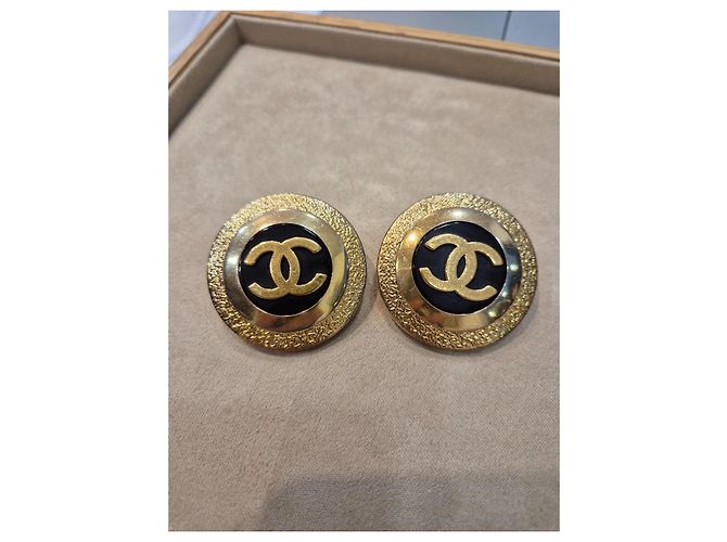 Chanel Orecchini a Clip Dorati D'oro - vista 2