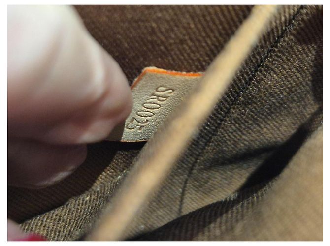 LOUIS VUITTON Borsa Marelle Marrone - vista 3