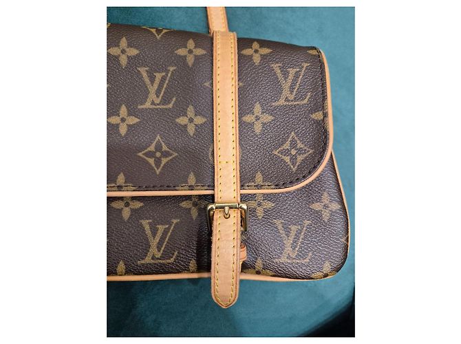 LOUIS VUITTON Borsa Marelle Marrone - vista 7