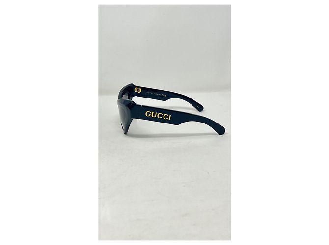 Gucci Sonnenbrille Katzenform Schwarz Acetat - Ansicht 3