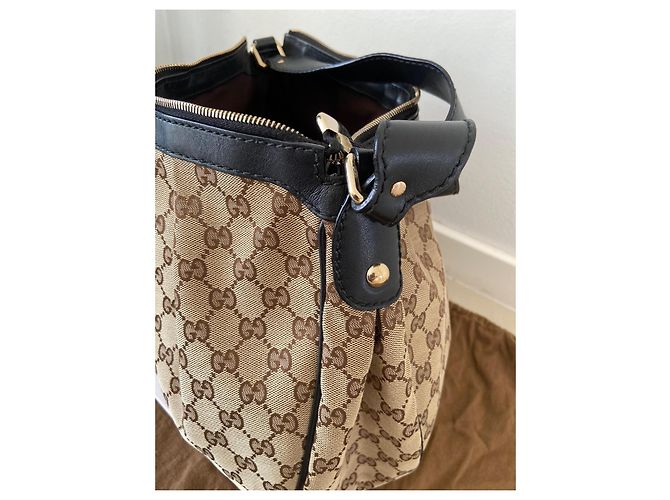 Borsa Gucci Monogram Sukey Beige in tela GG - vista 18