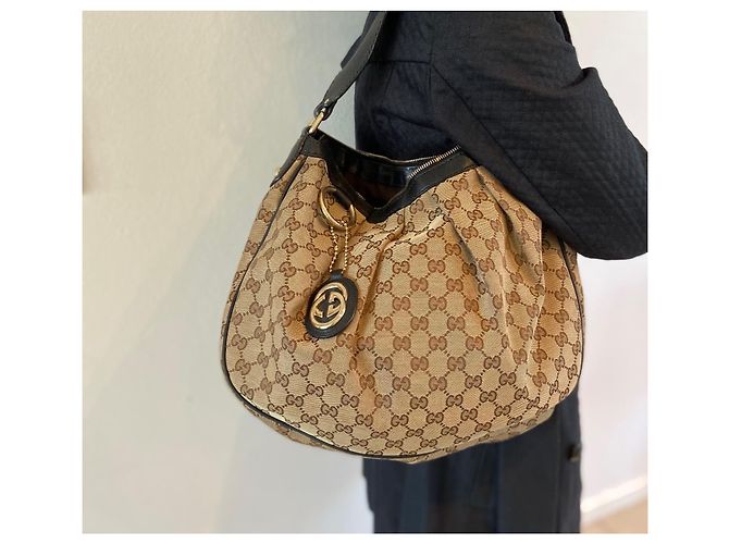 Borsa Gucci Monogram Sukey Beige in tela GG - vista 7