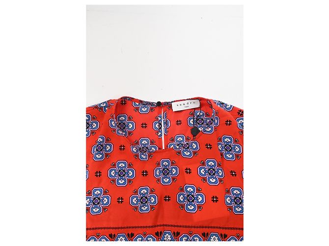Top de seda roja con estampado de mosaico de hombros descubiertos Sandro Dalla - vista 10