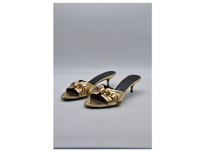 Sandali BALENCIAGA T.EU 38 Pelle D'oro - vista 2