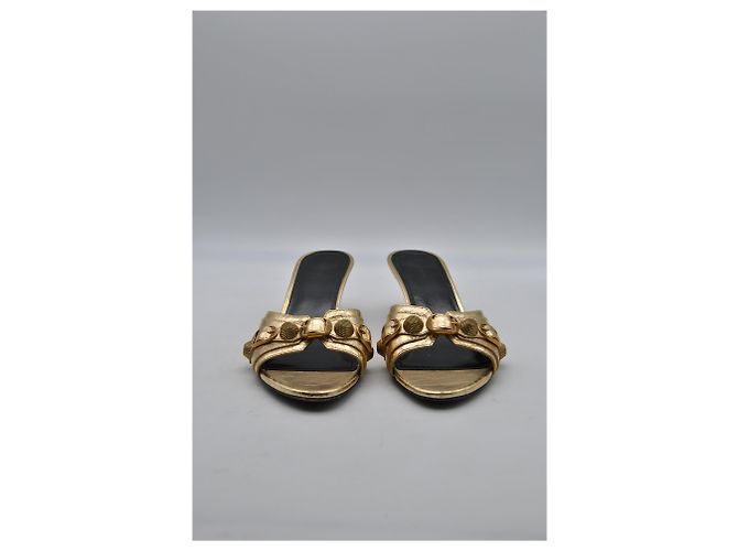 Sandali BALENCIAGA T.EU 38 Pelle D'oro - vista 5